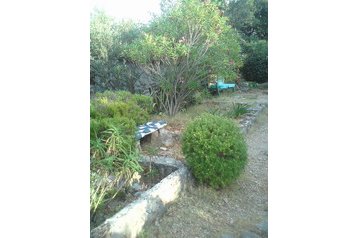 Kroatija Byt Drvenik Veli, Eksterjeras